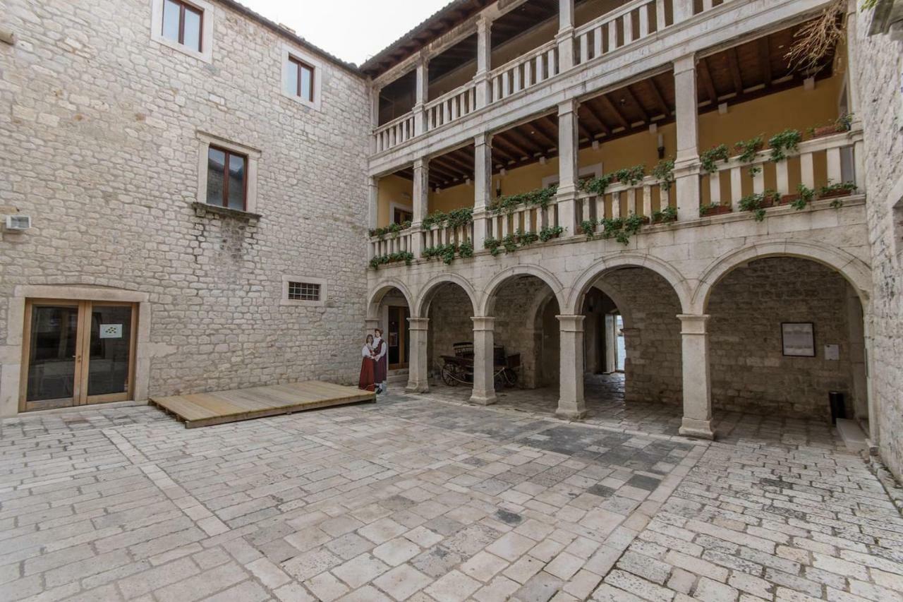 Villa Dalmatinska Kuca Blanka Kaštela Exterior foto