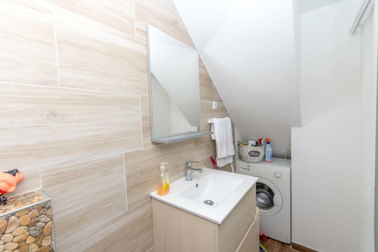 Villa Dalmatinska Kuca Blanka Kaštela Exterior foto
